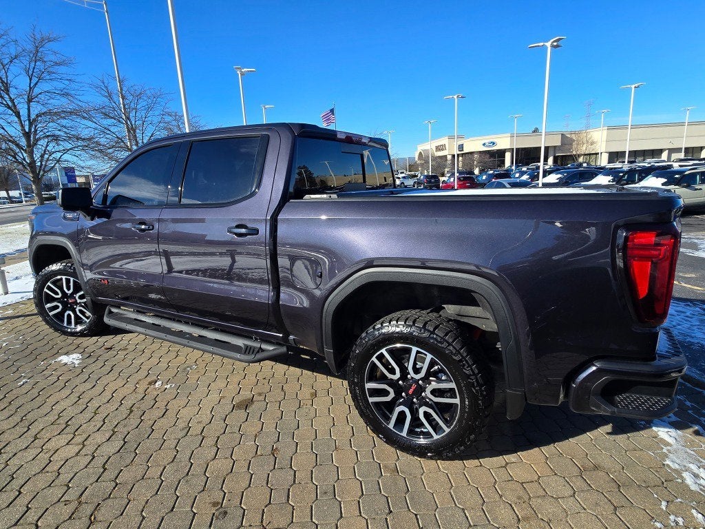 2025 GMC Sierra 1500 AT4