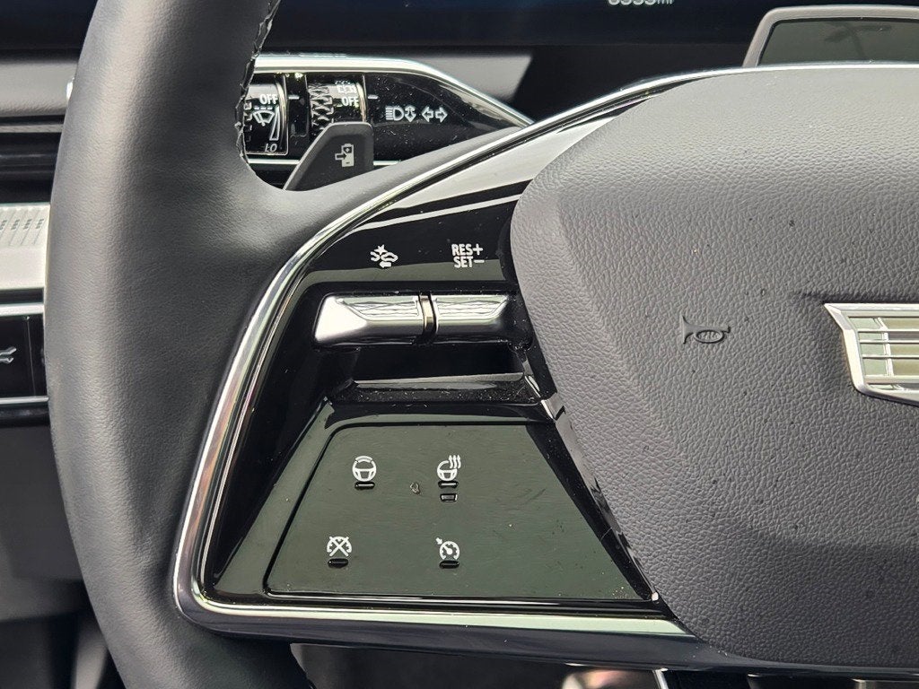 2025 Cadillac OPTIQ Luxury