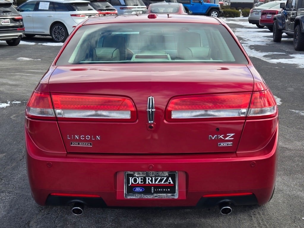 2010 Lincoln MKZ Base