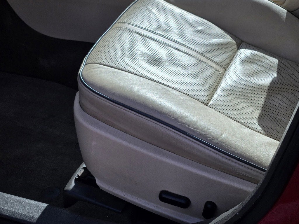 2010 Lincoln MKZ Base