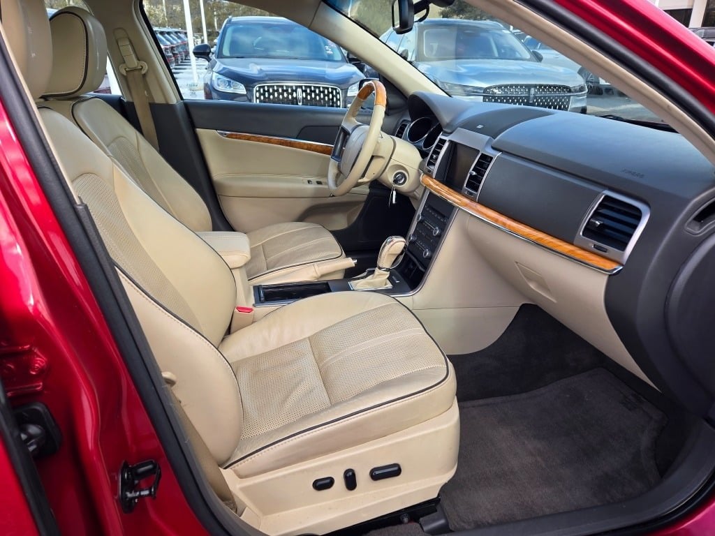 2010 Lincoln MKZ Base