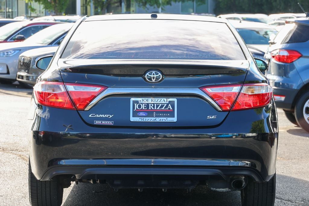 2017 Toyota Camry SE
