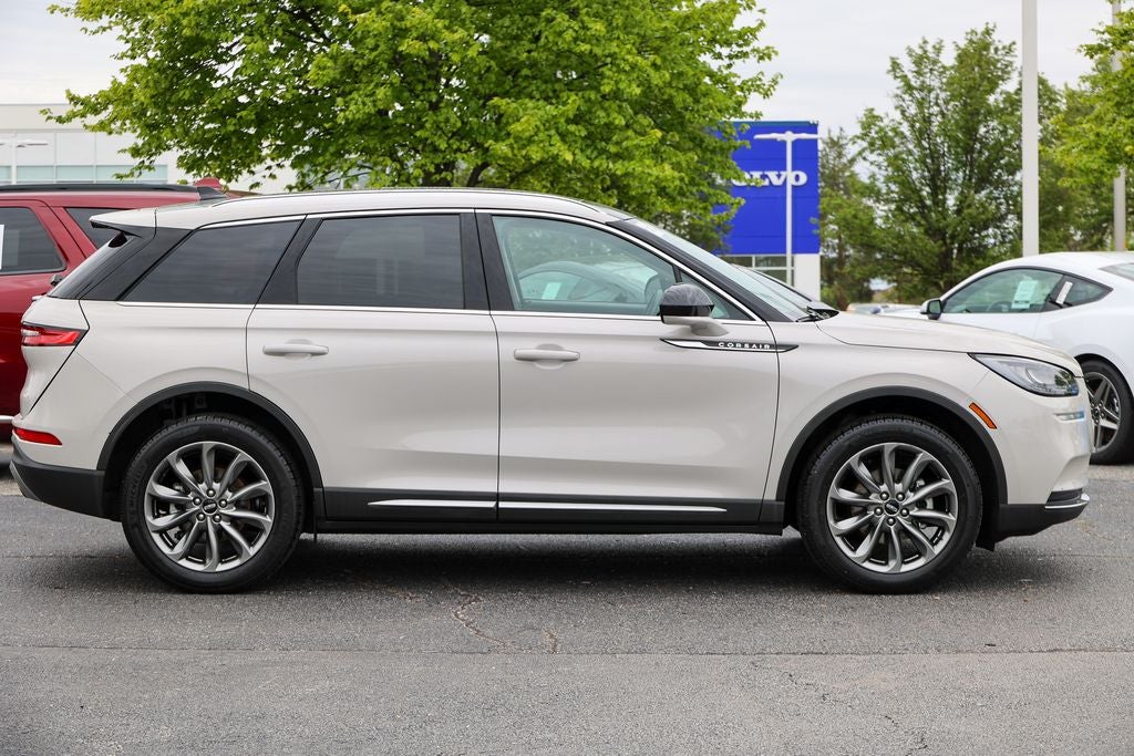 2022 Lincoln Corsair Standard