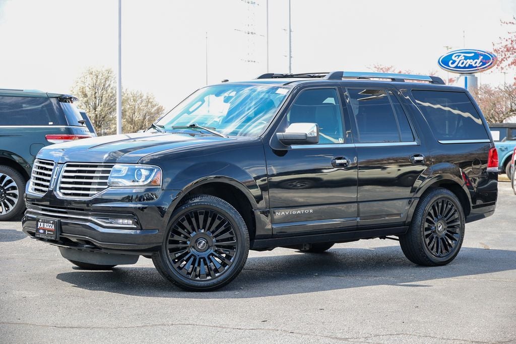 2017 Lincoln Navigator Select