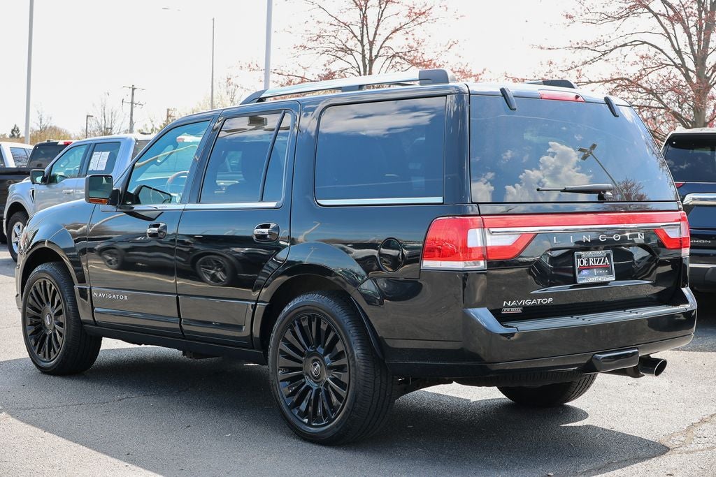 2017 Lincoln Navigator Select