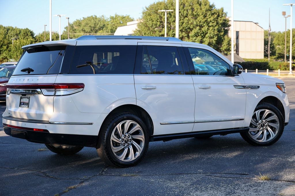 2022 Lincoln Navigator Reserve