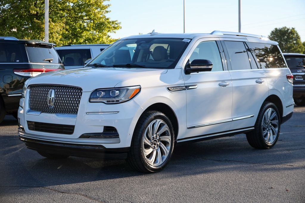 2022 Lincoln Navigator Reserve