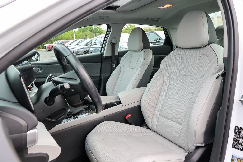 2024 Hyundai Elantra Hybrid Limited