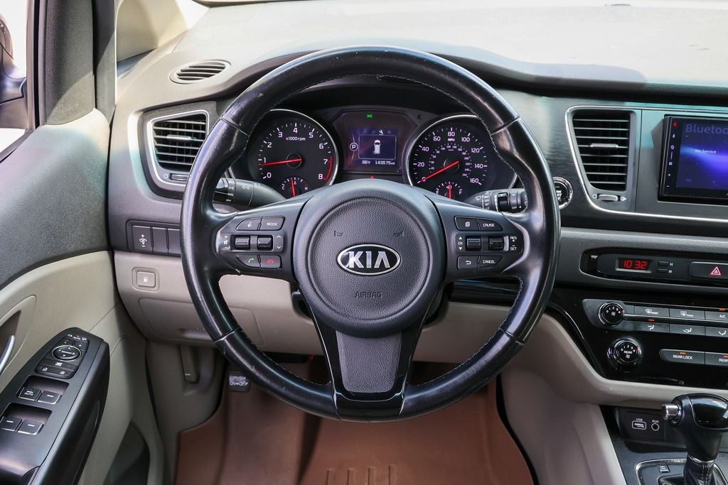 2016 Kia Sedona LX