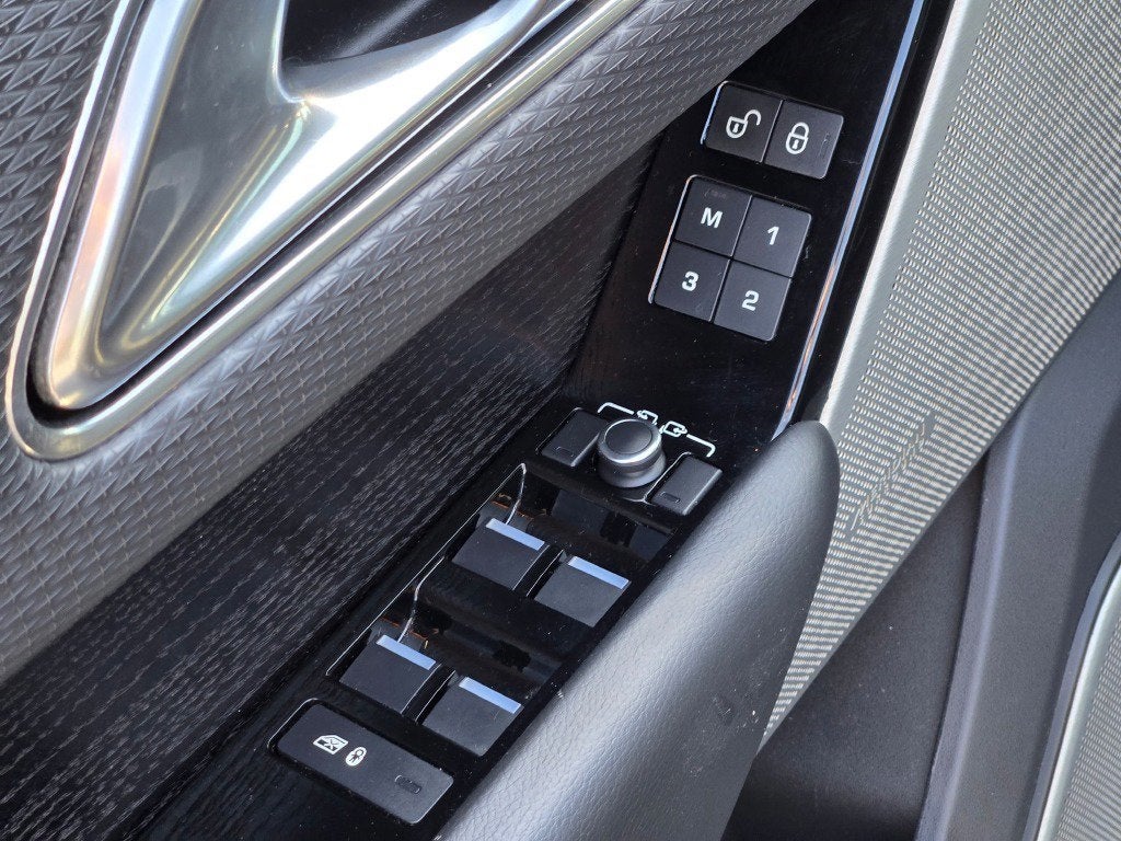 2018 Land Rover Range Rover Velar SE R-Dynamic