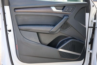 2024 Audi Q5 45 S line Premium quattro