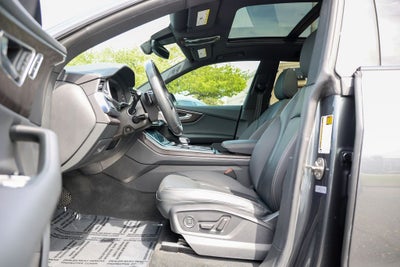 2021 Audi Q8 55 Premium Plus quattro