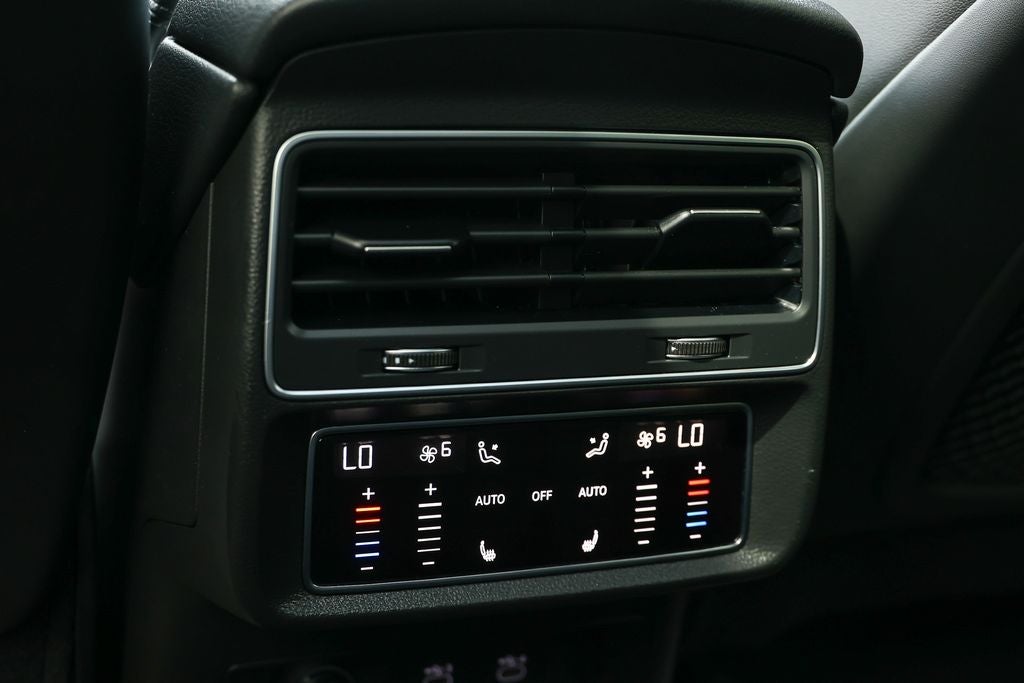 2021 Audi Q8 55 Premium Plus quattro