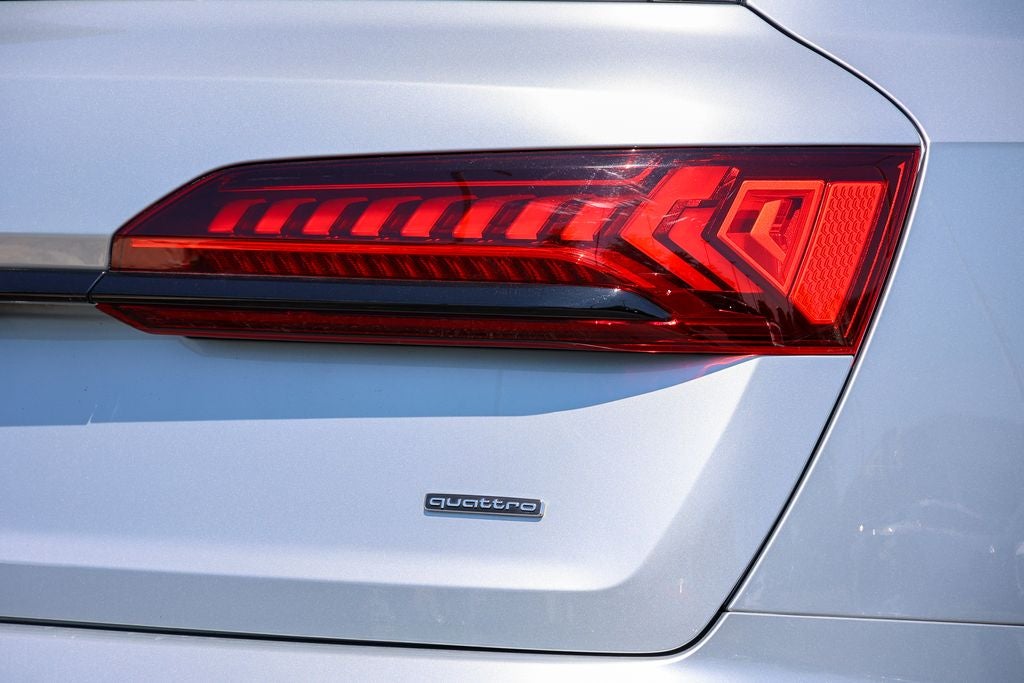 2023 Audi Q7 55 Premium Plus quattro