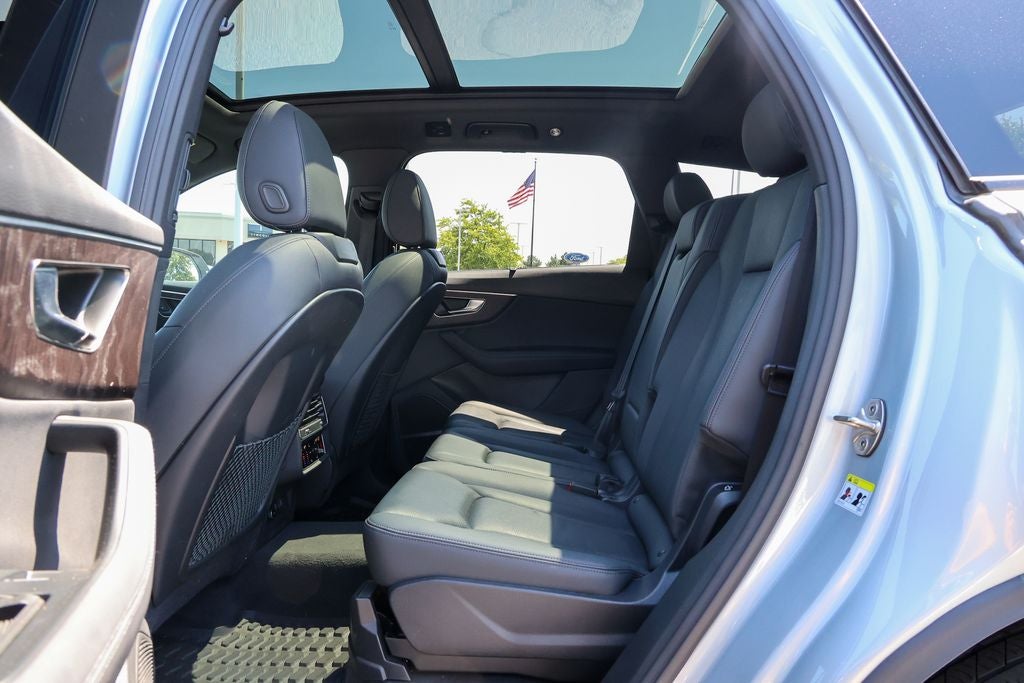 2023 Audi Q7 55 Premium Plus quattro