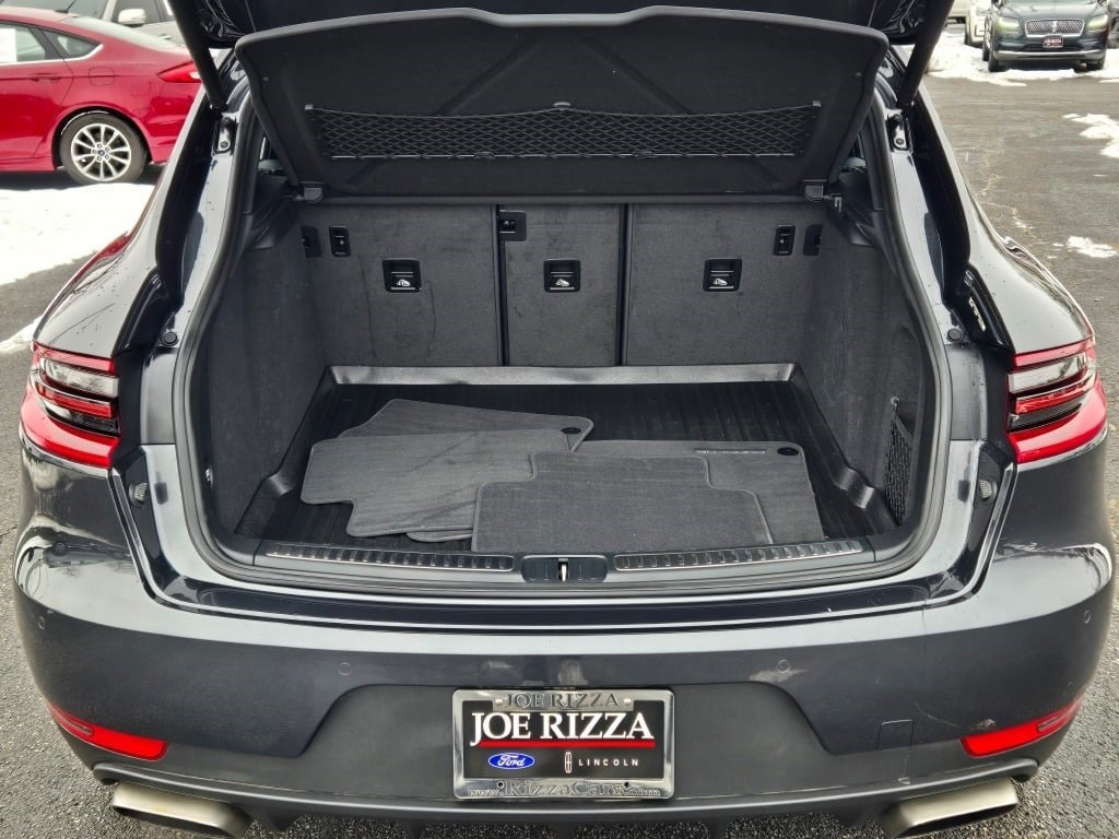 2018 Porsche Macan Base