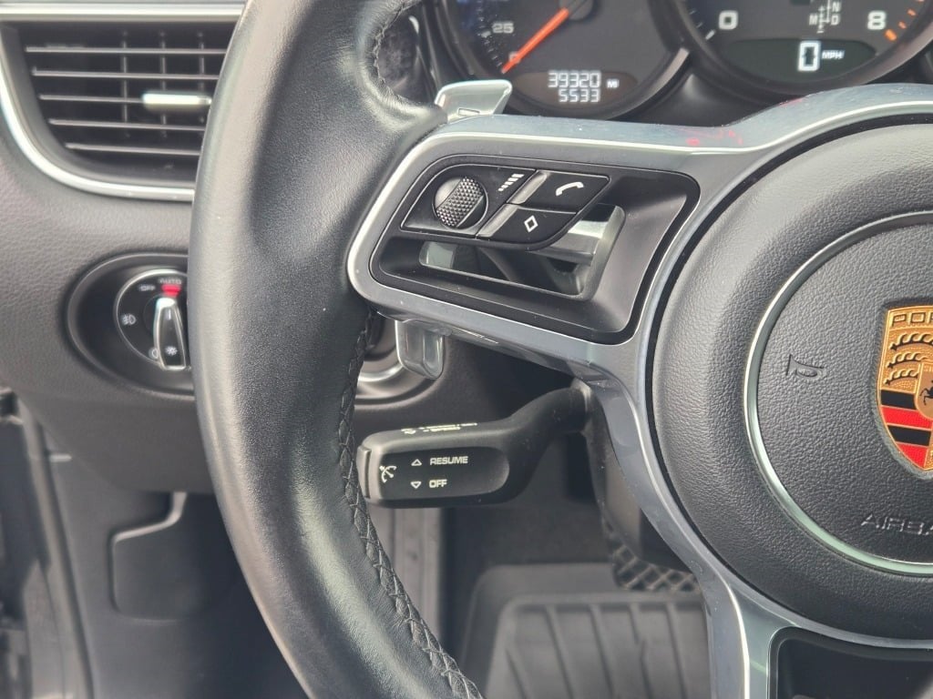 2018 Porsche Macan Base