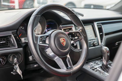 2015 Porsche Macan S