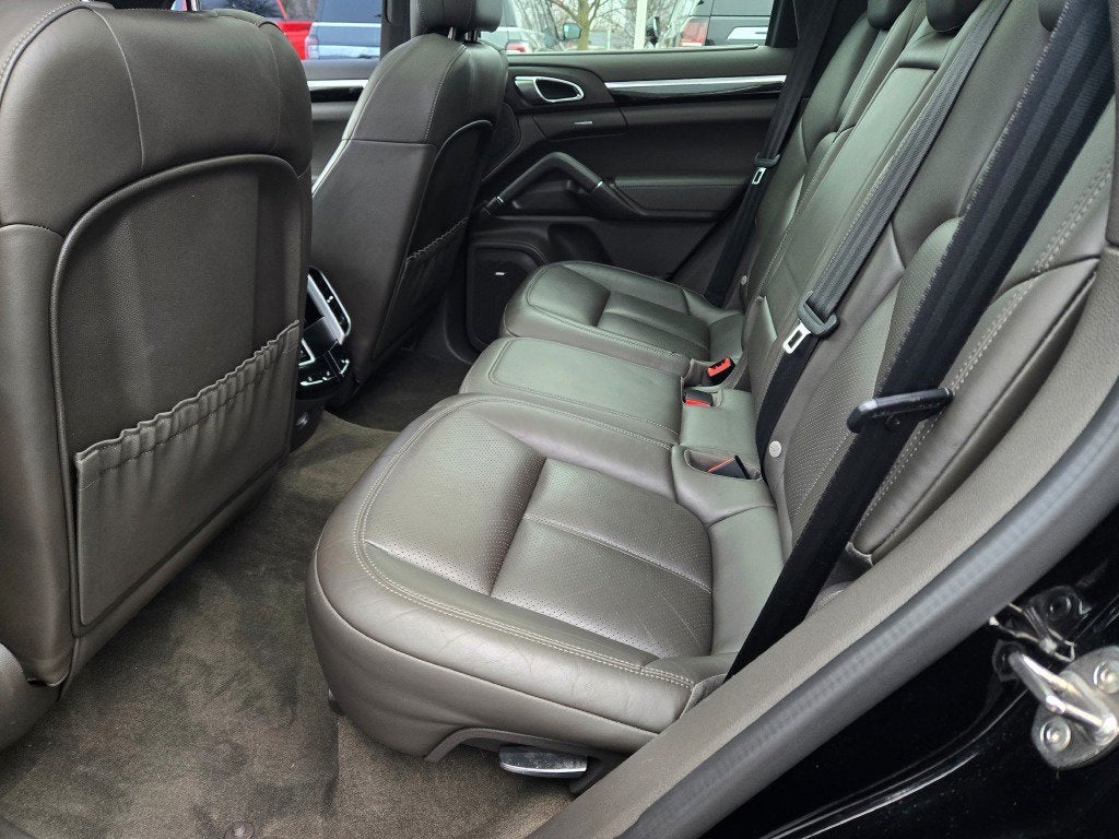 2017 Porsche Cayenne E-Hybrid S