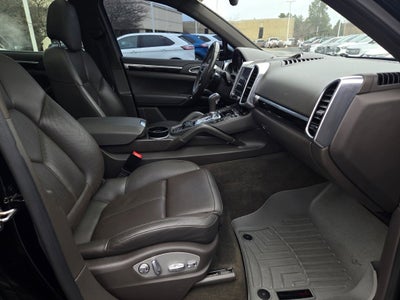 2017 Porsche Cayenne E-Hybrid S