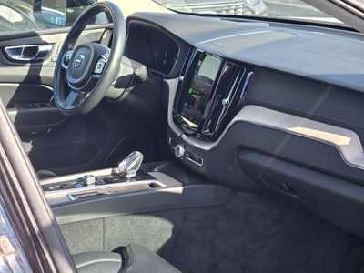 2022 Volvo XC60 Recharge Plug-In Hybrid T8 Inscription