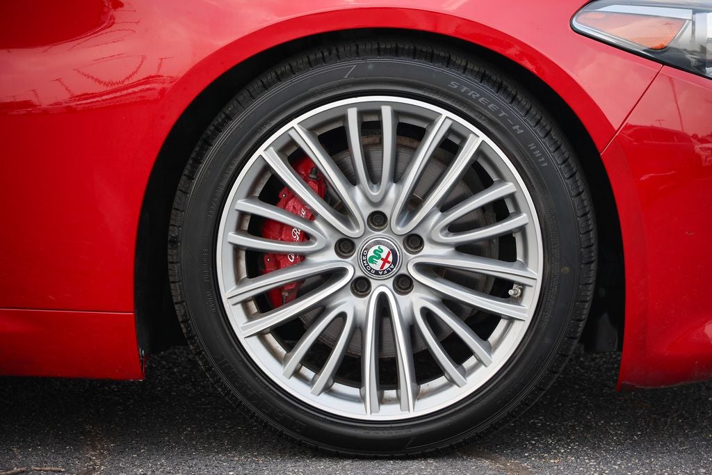 2020 Alfa Romeo Giulia Base