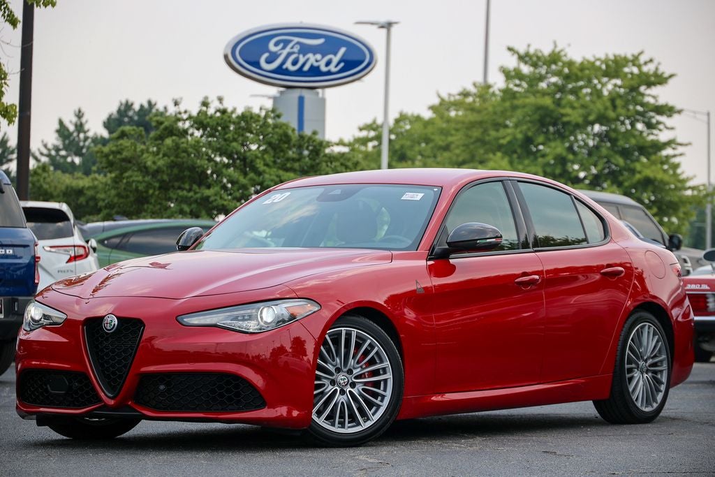 2020 Alfa Romeo Giulia Base