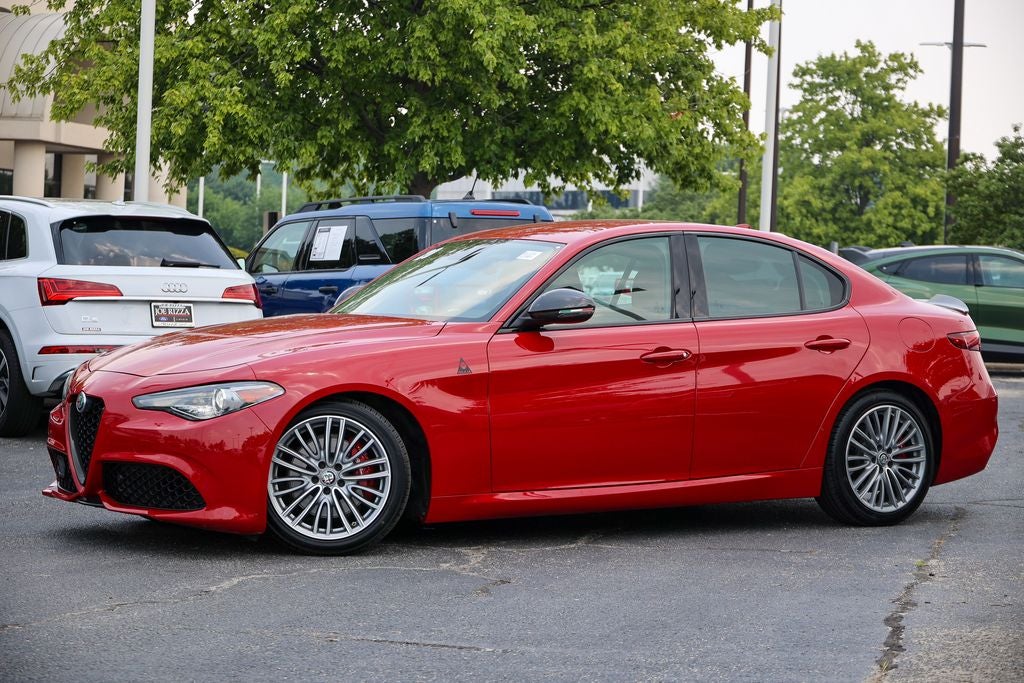 2020 Alfa Romeo Giulia Base