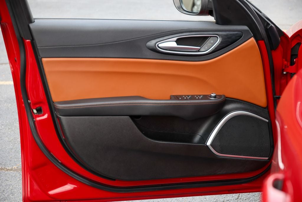 2020 Alfa Romeo Giulia Base