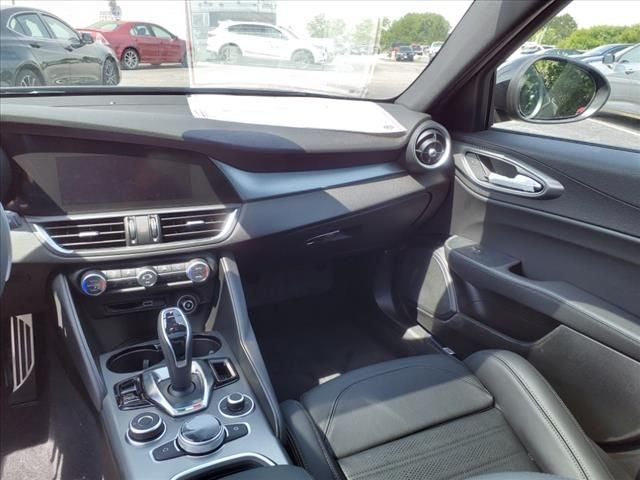 2024 Alfa Romeo Giulia Veloce