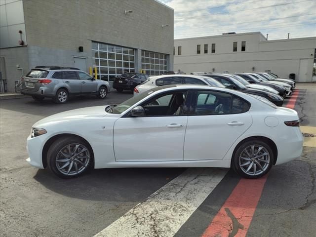 2024 Alfa Romeo Giulia Ti