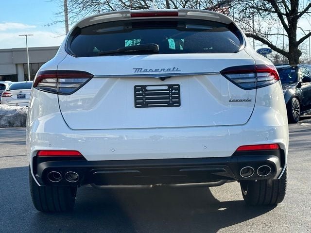 2024 Maserati Levante Modena