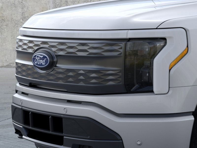 2025 Ford F-150 Lightning Lariat®