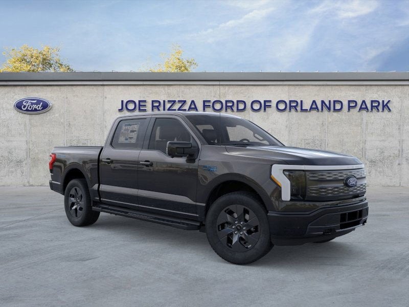 2025 Ford F-150 Lightning Lariat®