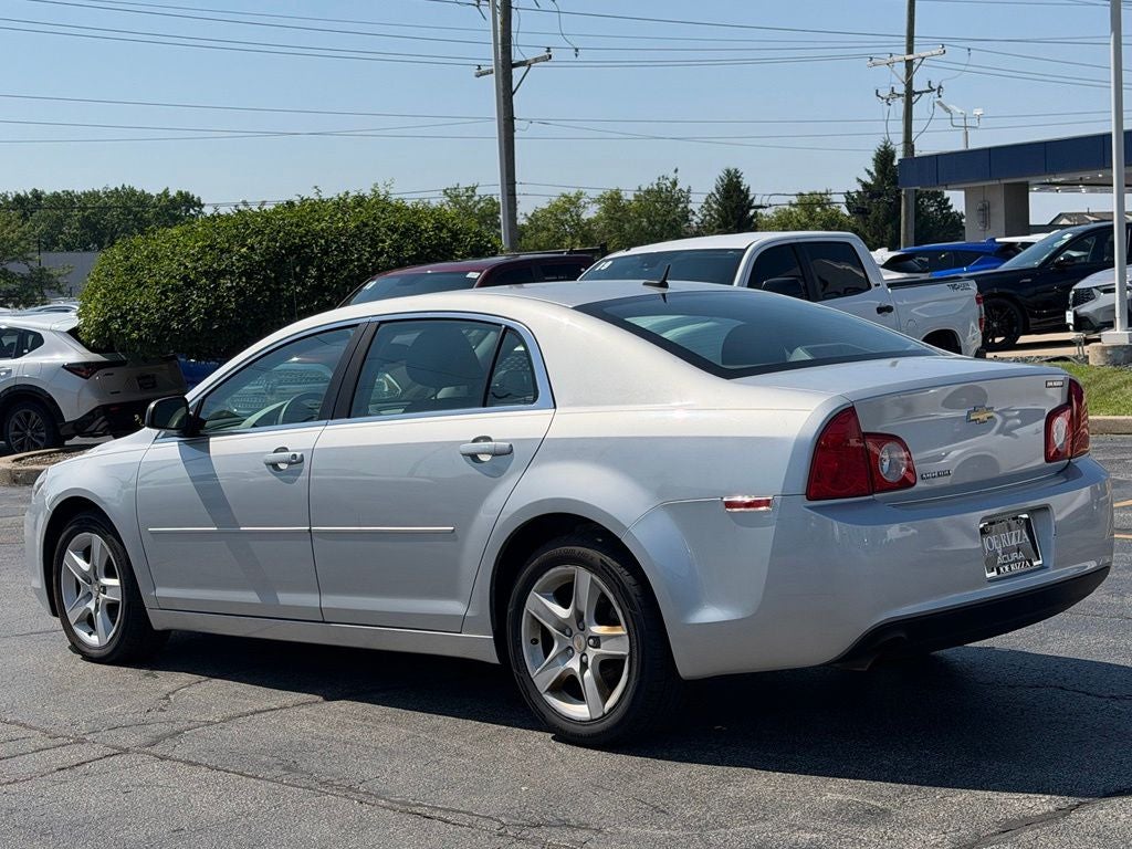 2011 Chevrolet Malibu LS 1LS