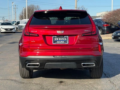 2024 Cadillac XT4 Premium Luxury
