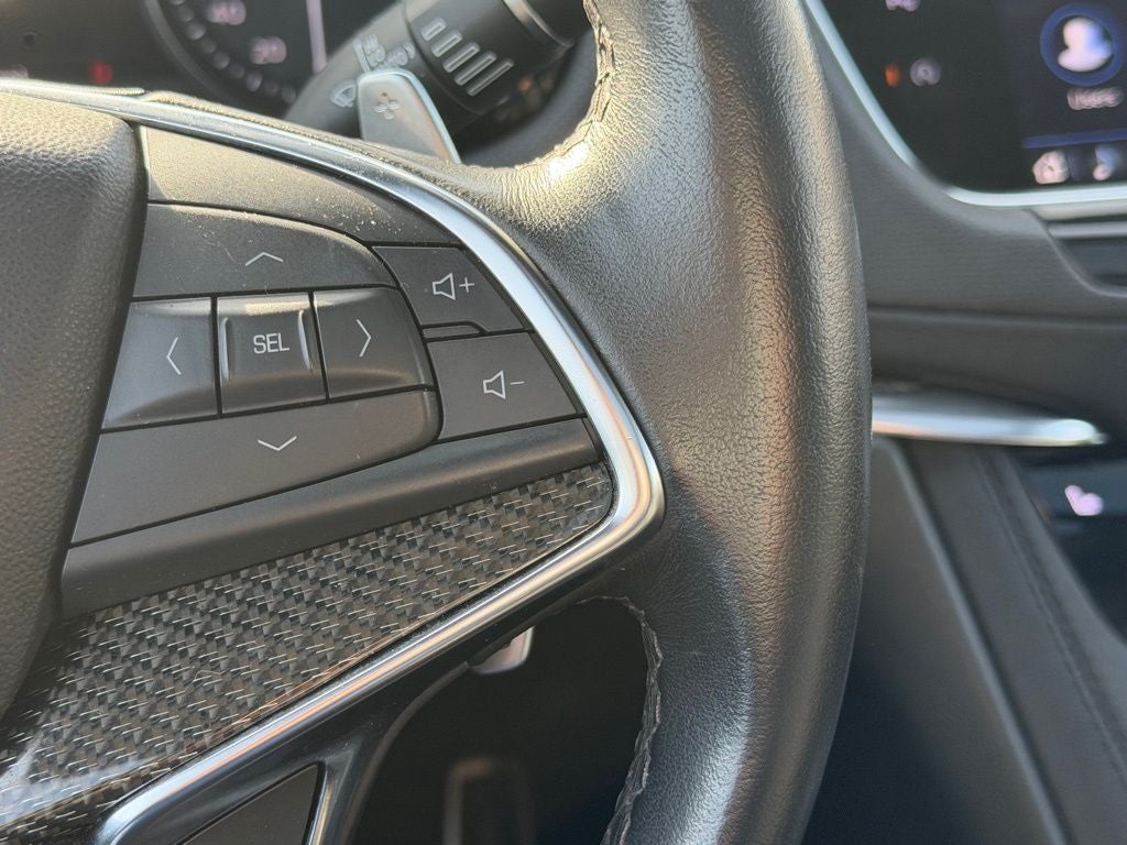 2023 Cadillac XT5 Sport