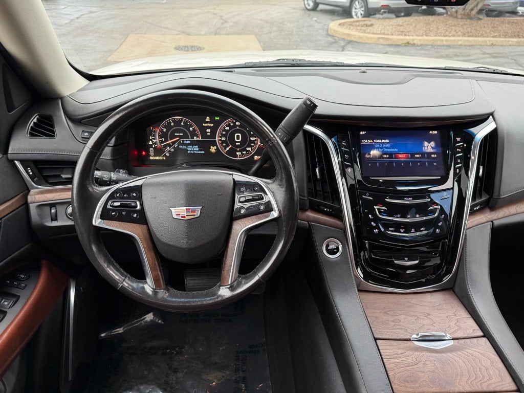 2015 Cadillac Escalade Luxury