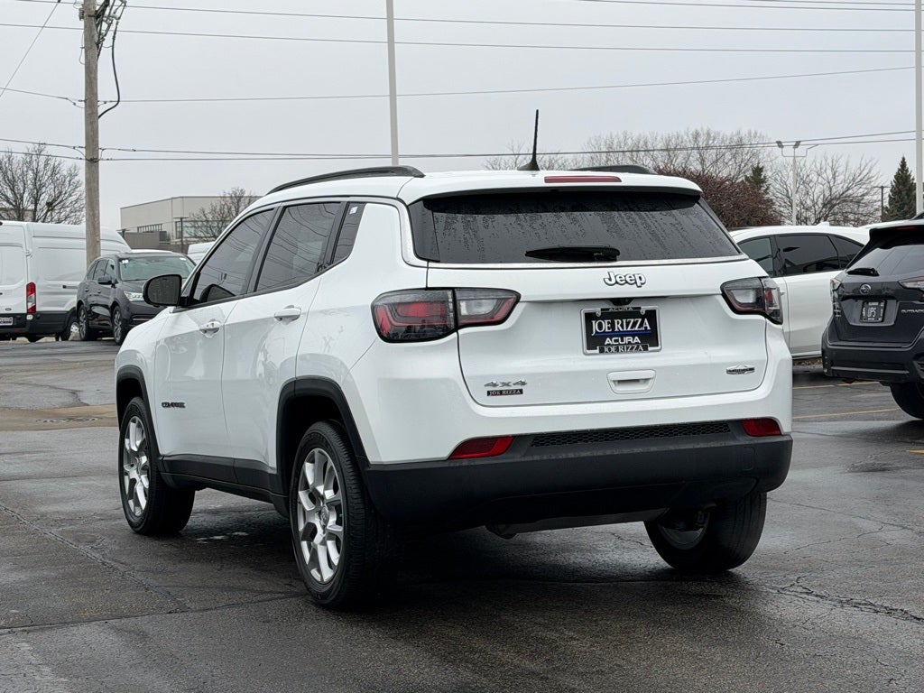 2022 Jeep Compass Latitude Lux