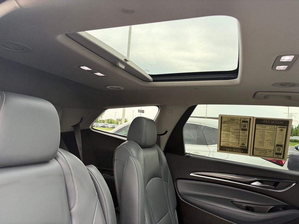 2021 Buick Enclave Essence