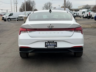 2023 Hyundai Elantra SEL