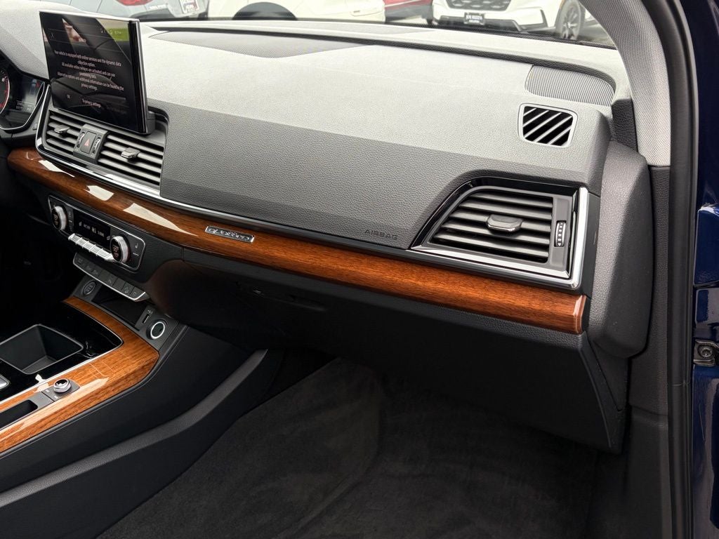 2023 Audi Q5 45 S line Premium quattro