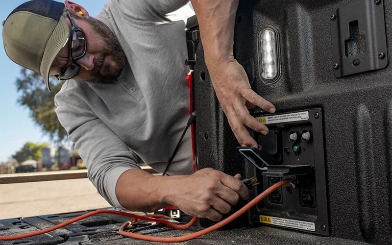 Ford F-150 Pro Power Onboard